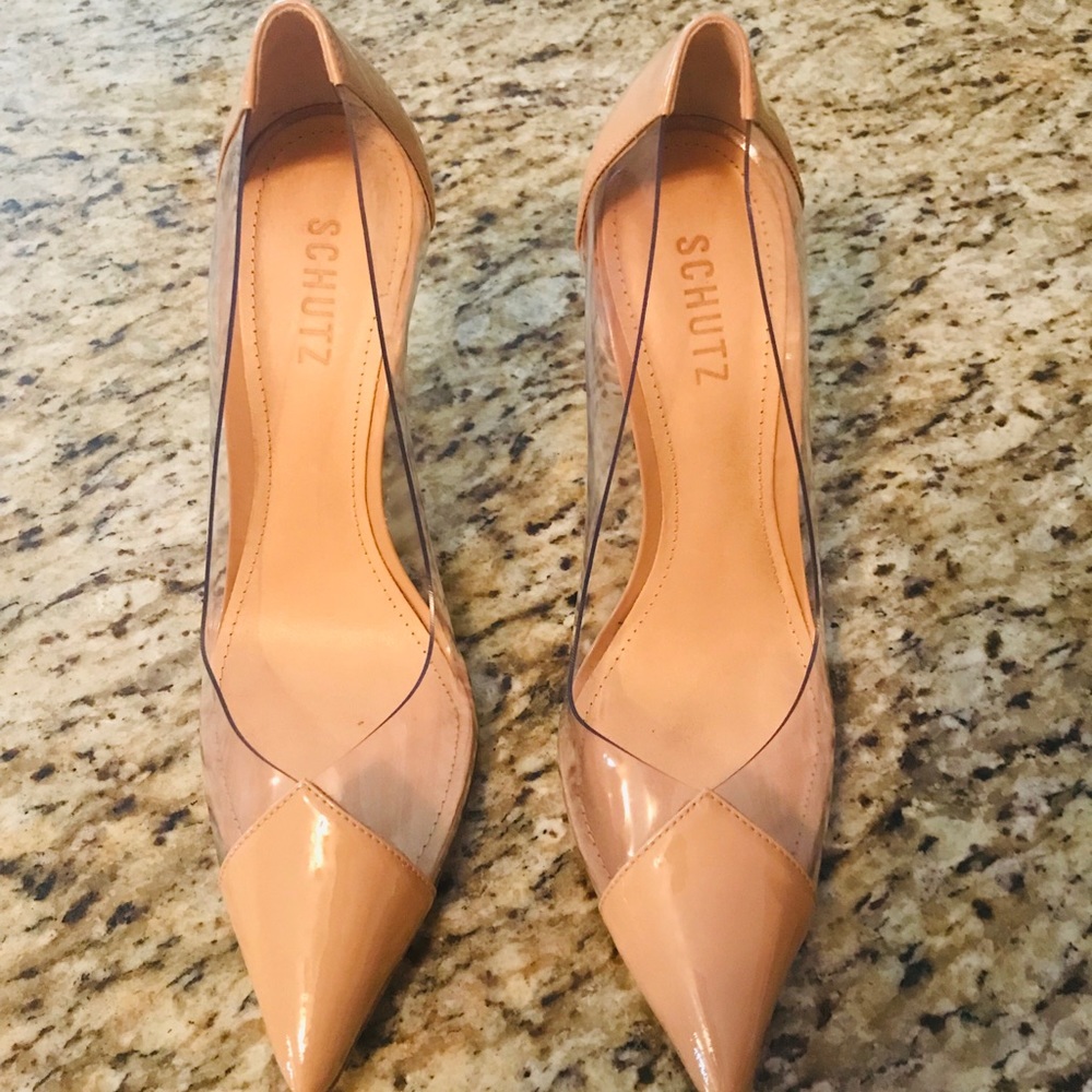 Schutz Cendi Pump Honey Beige Vinyl Patent